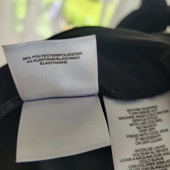 Sophisticated Anne Klein blouse - Picture 8 of 8